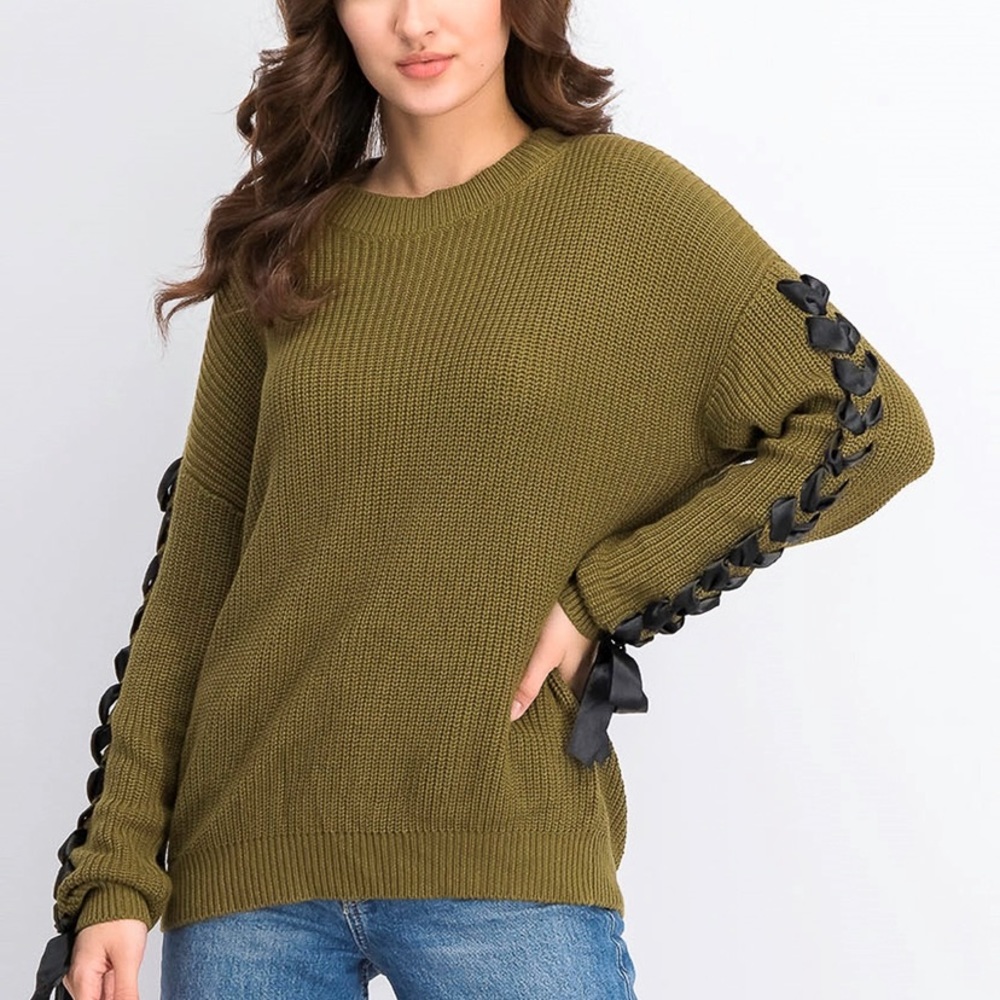 Stitches & Stripes | Ribbon Sleeve Sweater | NWOT